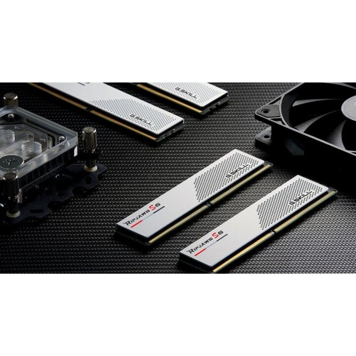 Memoria RAM G.Skill Ripjaws S5 F5-6000J3040F16GX2-RS5W 32 GB 2 x 16 GB DDR5 6000MHz CL40 Intel XMP Bianca