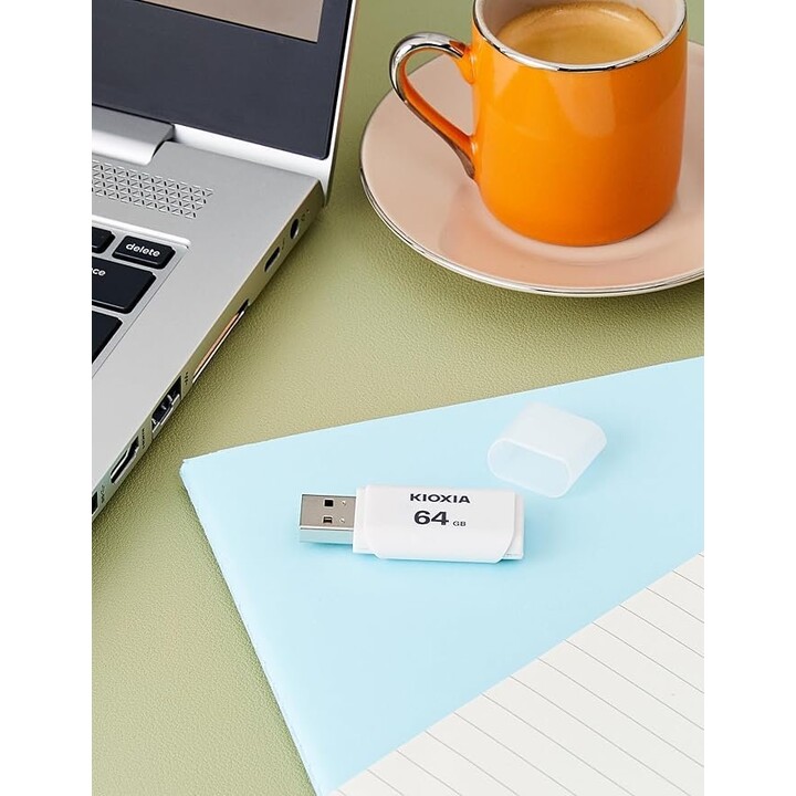 Unidade flash USB Kioxia TransMemory U202 128GB USB tipo A 2.0 Branco
