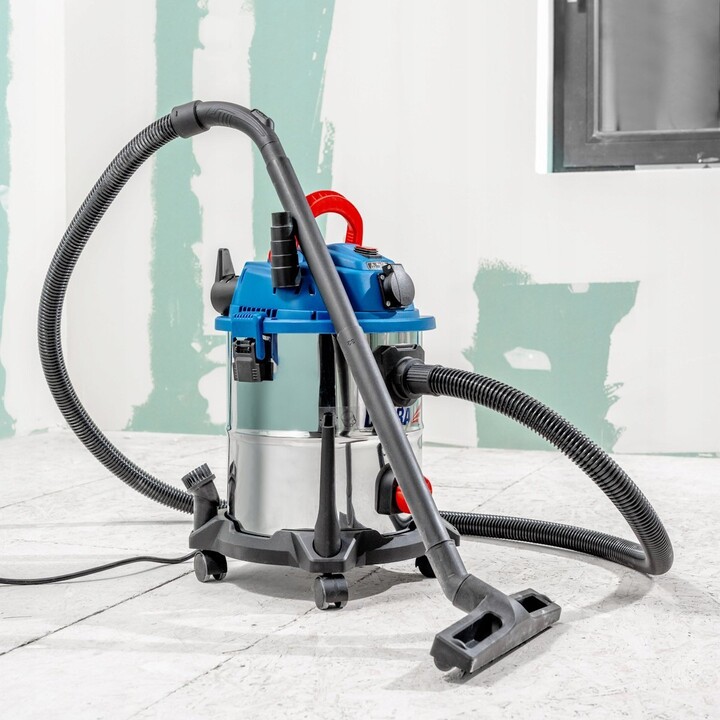 Industrial vacuum cleaner 1600W 20L