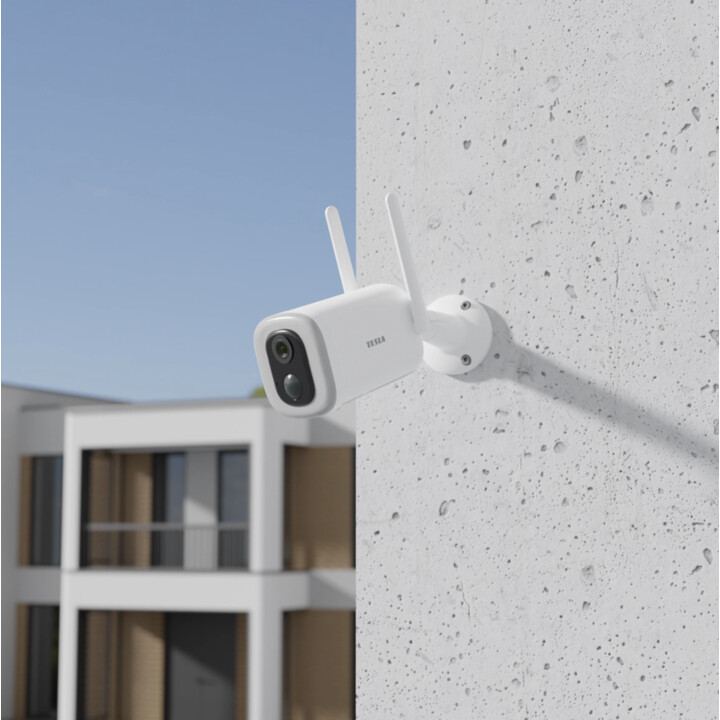 Tesla Smart Camera Floodlight Battery