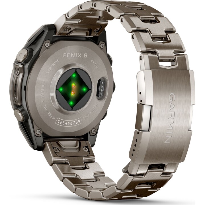 Garmin Fenix ​​8 47 mm AMOLED ventilé titane