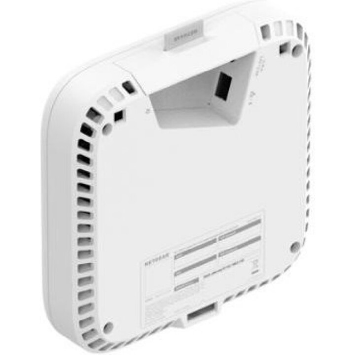 Netgear WBE710 WiFi 7 Tri-Band AP 9.4Gbps 2.5GbE PoE+