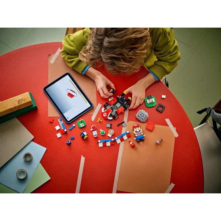 LEGO SUPER MARIO 72043 Mario Kart - Interactive LEGO Mario and Standard Kart