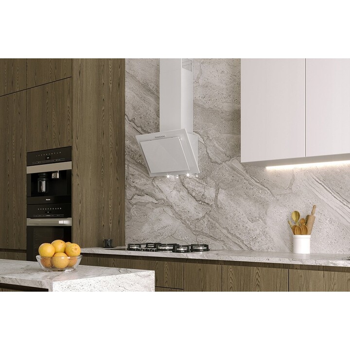 Maan, Vertical Pg 50, Cappa da cucina dal design verticale con vetro temperato e potente aspirazione, bianco