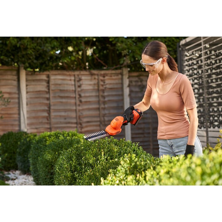Black & Decker BCSS18D1-QW corta-setos eléctrico