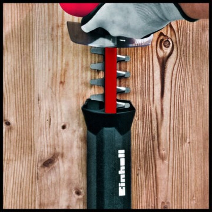 Einhell GE-EH 7067 Cuchilla doble 700 W 3,73 kg