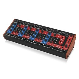 Behringer BDS-3 : machine à percussions analogique