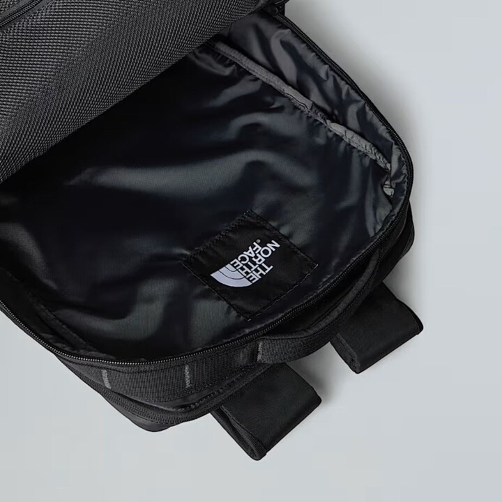 Zaino The North Face BASE CAMP VOYAGER DAYPACK Nero