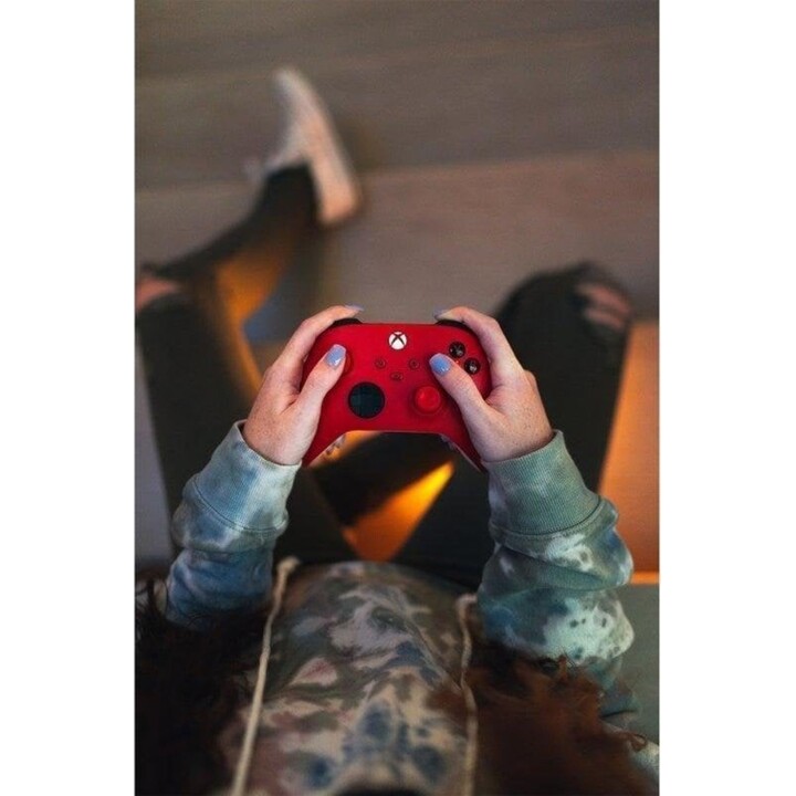 Microsoft Pulse Red Wireless Controller para Xbox Series X/One/PC
