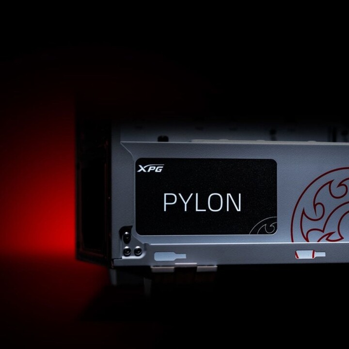 Adata XPG Pylon 650W 80 Plus Bronze-Netzteil