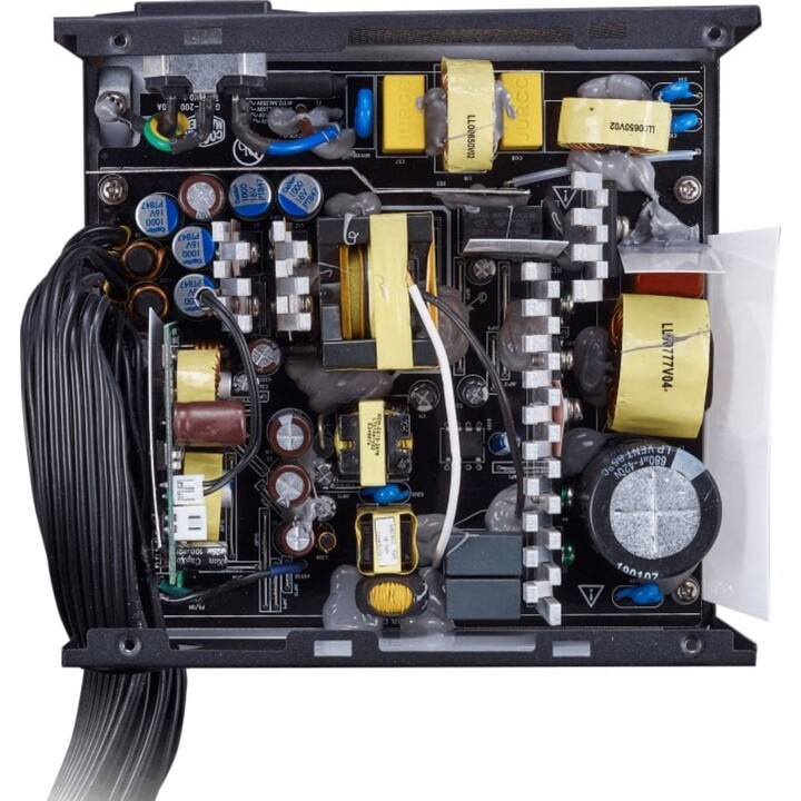 Fuente Alimentación Cooler Master MWE 750 Bronze V2 750W 80 Plus Bronze