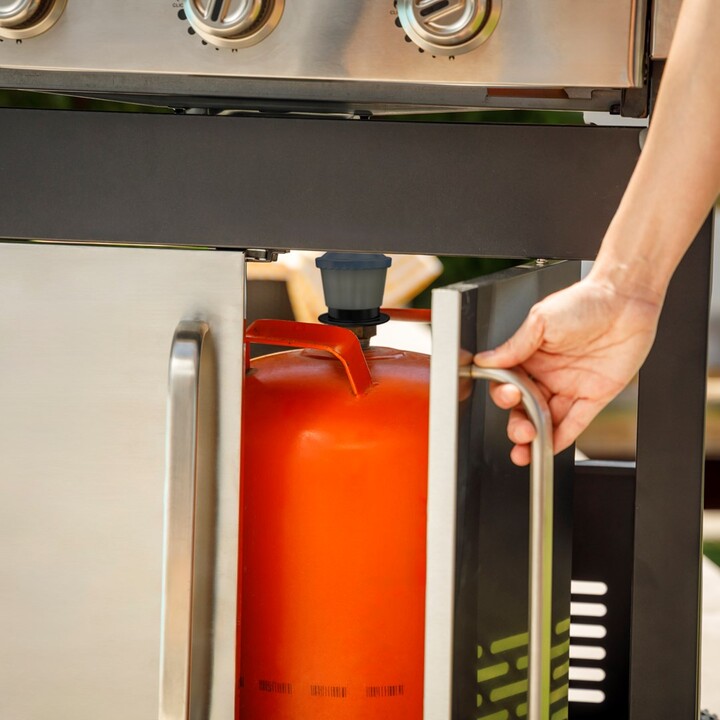 Barbecue a gas Black+Decker BXOG16550E, 4 bruciatori