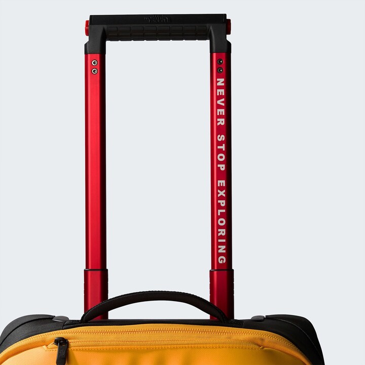 The North Face Base Camp Rolling Thunder 22 Summit Gold Black Professional Bagages à roulettes