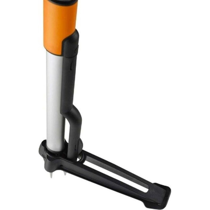 FISKARS SmartFit, Telescopic Weed Puller, Black/Silver