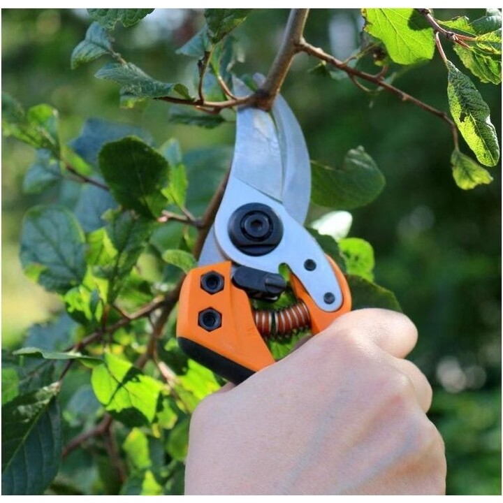 Fiskars Pro PB-8 M, Ergonomische Baumschere, Schwarz/Orange