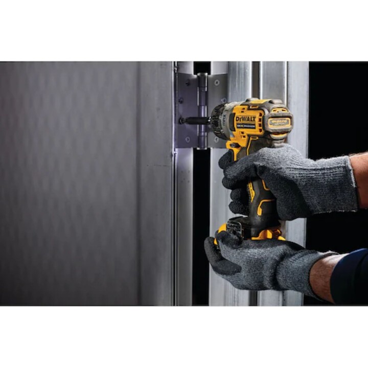 Aparafusadora sem escovas DeWALT XR 12V sem carregador/bateria