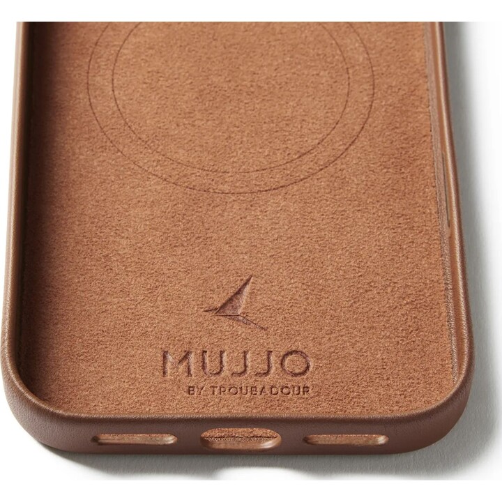 Mujjo Leather Case for iPhone 17 Pro Max – MagSafe Compatible – Protective Fit – Light Brown