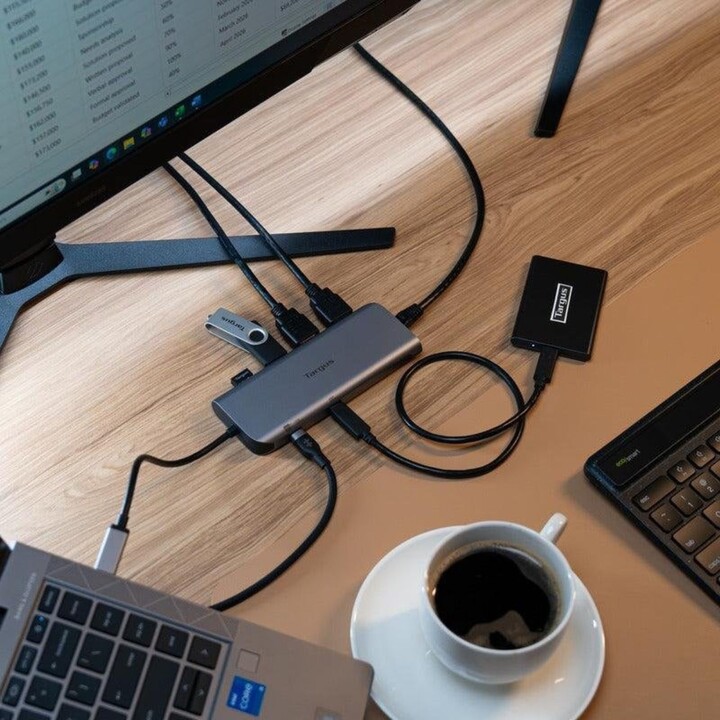 Targus DOCK427GL USB-C Dual HDMI 4K 140W Laptop Dock, Gray