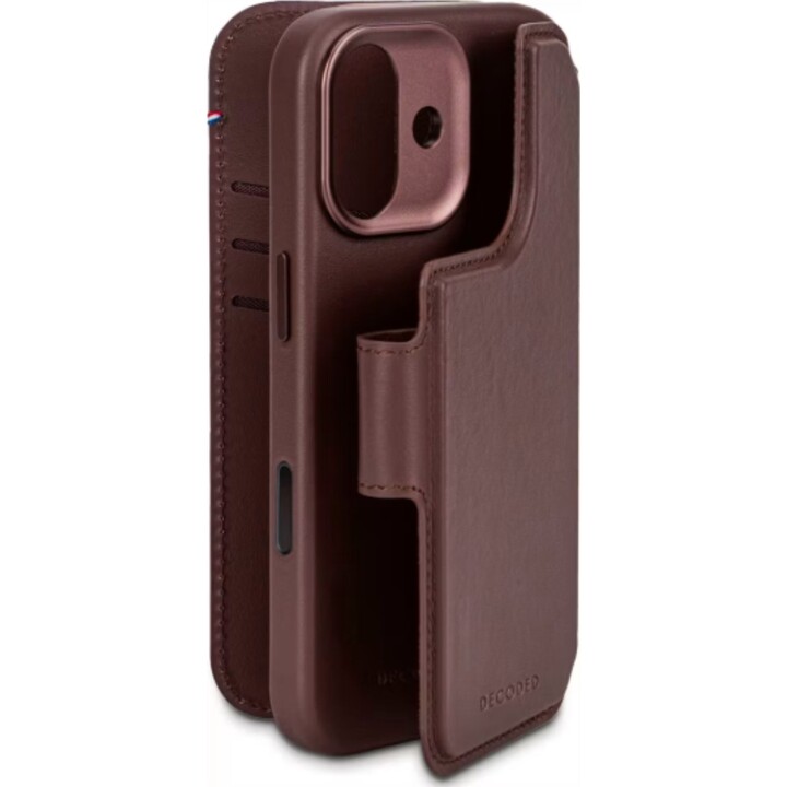 Capa para carteira amovível Decoded para iPhone 17 com MagSafe, couro genuíno castanho chocolate