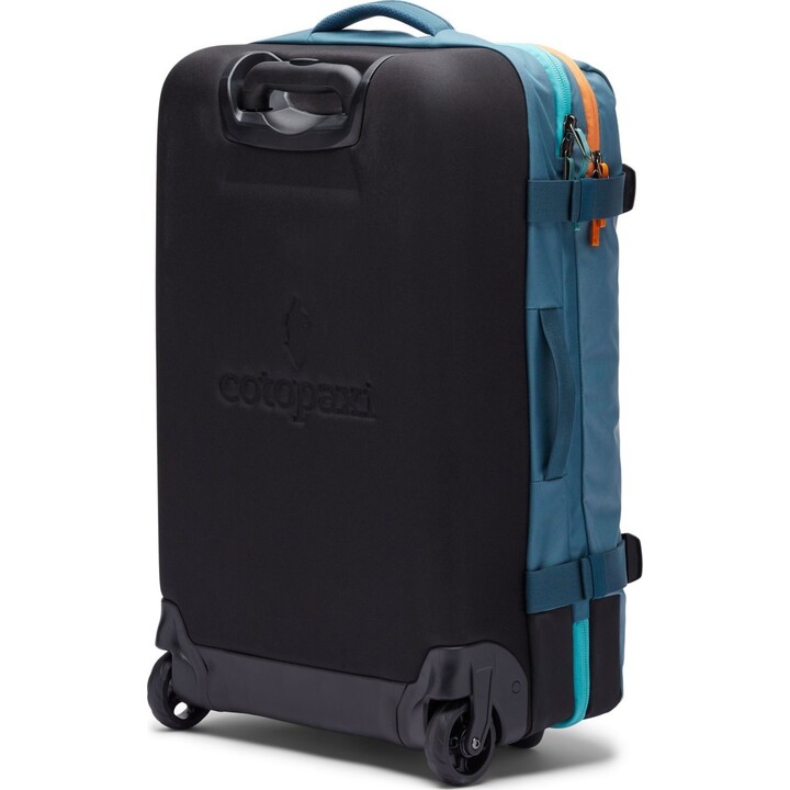 Cotopaxi Allpa 65L Rolling Backpack in Blue Spruce mit großer Kapazität und wasserdichten Reißverschlüssen