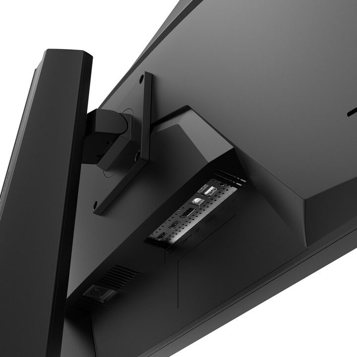 Monitor MSI MAG 322URDF E16 para PC, 80 cm (31,5"), 3840 x 2160 pixels, 4K Ultra HD, preto