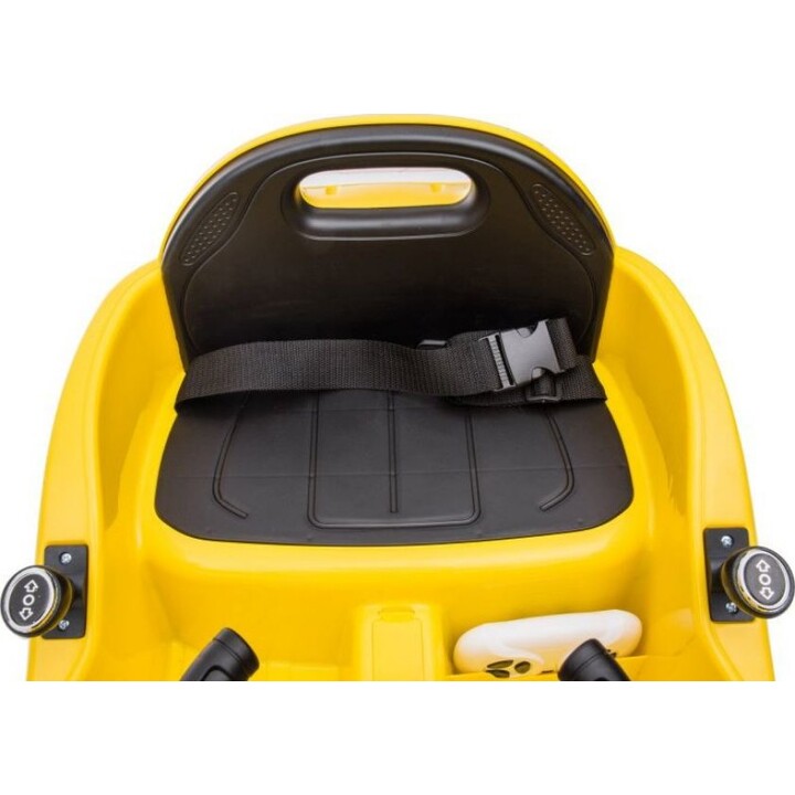 GTS1166 battery-operated LED vehicle lights with remote control, yellow.