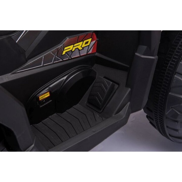 Quad JC333 Schwarz, Eigentum eines Besitzers