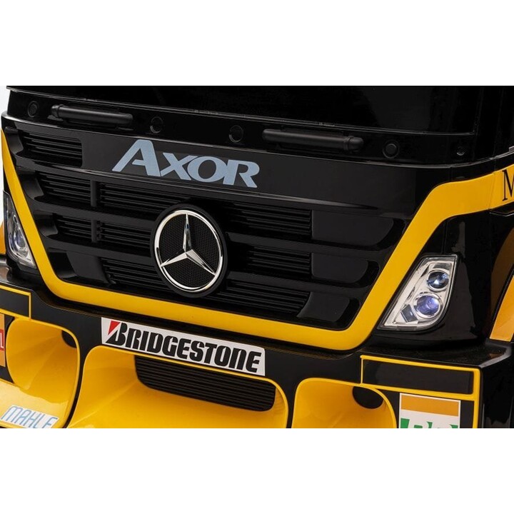 Mercedes electric car + trailer XMX622B with yellow LCD screen.