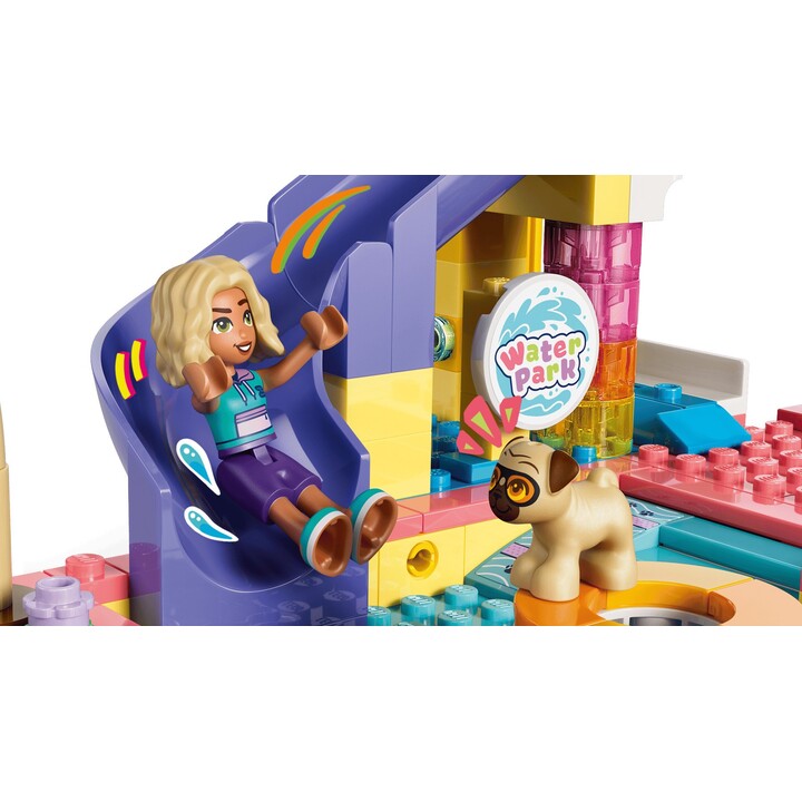 LEGO FRIENDS 42676 A Fun Day at the Water Park