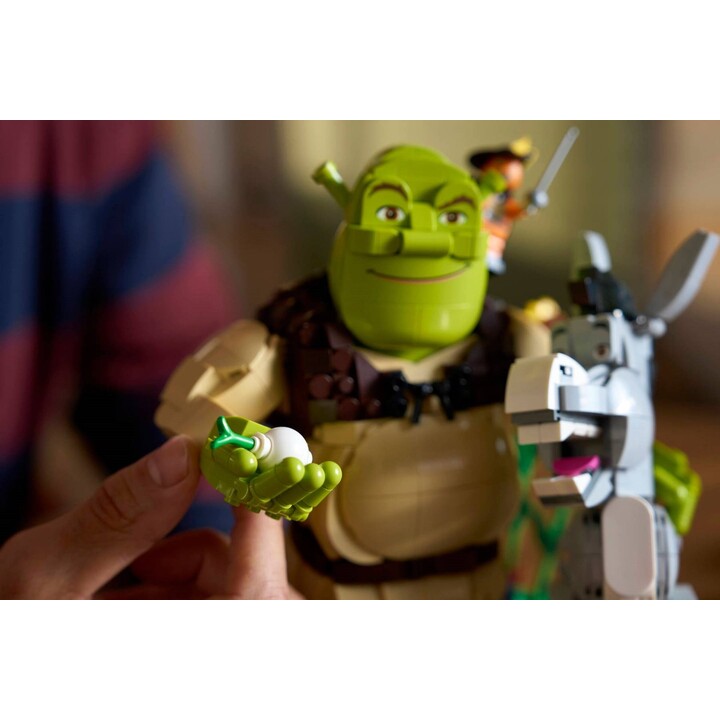LEGO ICONS 72423 Shrek, l'Âne et le Chat botté