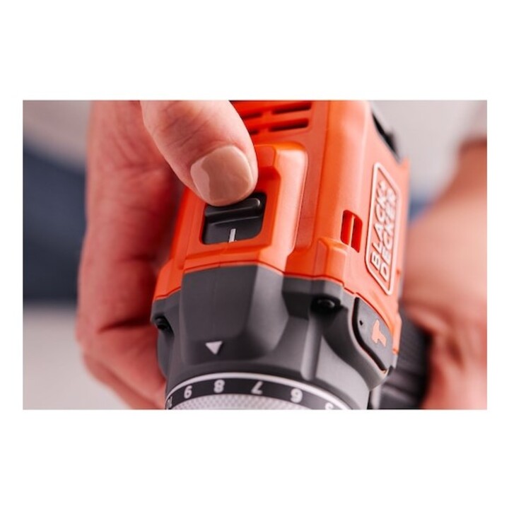 Black & Decker BLD683XN-XJ Bohrmaschine 1800 RPM 1 kg Schwarz, Orange