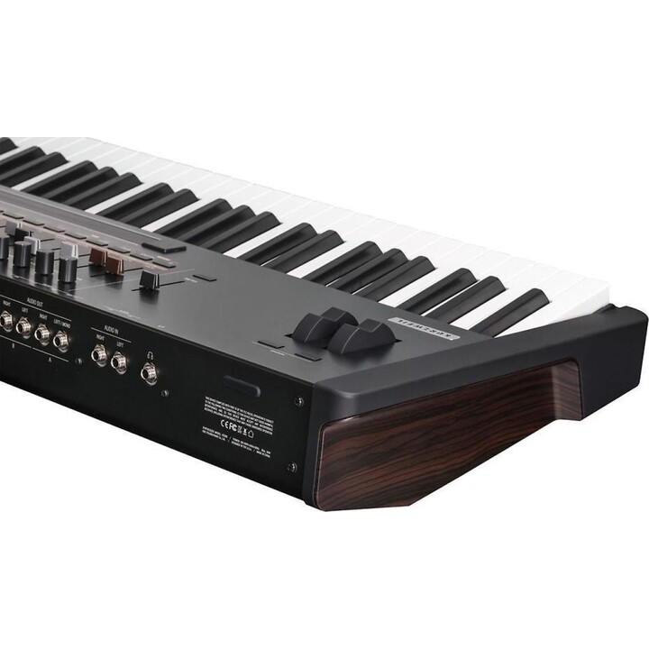 Kurzweil K2088 - Station de travail synthétiseur