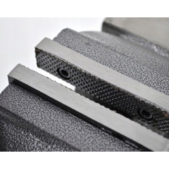 Tornillo de banco giratorio para cerrajería AwTools SG de 6"/150 mm