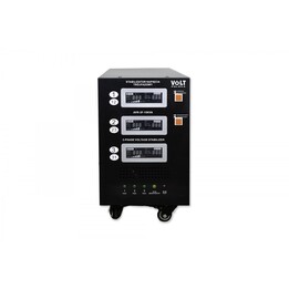 Estabilizador de tensão trifásico Volt Polska AVR PRO 15000 3% SERVO 3-F