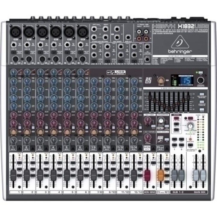 Behringer X1832USB a 18 canali