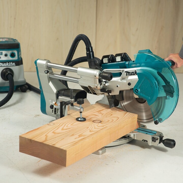 Serra de injeção Makita DLS211ZU 4400 RPM