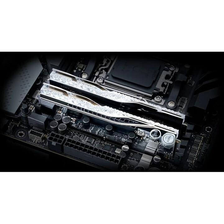G Skill Trident Z5 32GB 2X16GB DDR5 8000 MHZ CL38 Prata