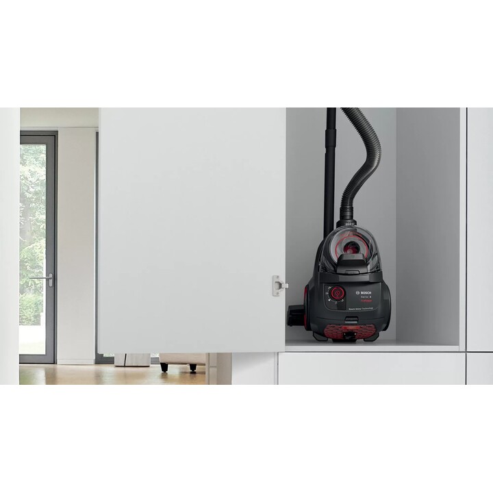 Bosch Serie 4 ProPower BGS21POW2 Bodenstaubsauger Beutellos 2 l Schwarz