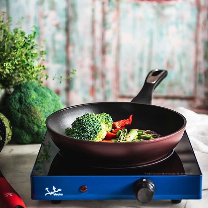 Jata V140 Electric Ceramic Hob with 1 Burner and 18cm Plate, Metal Body, Adjustable Temperature Thermostat, 2000W