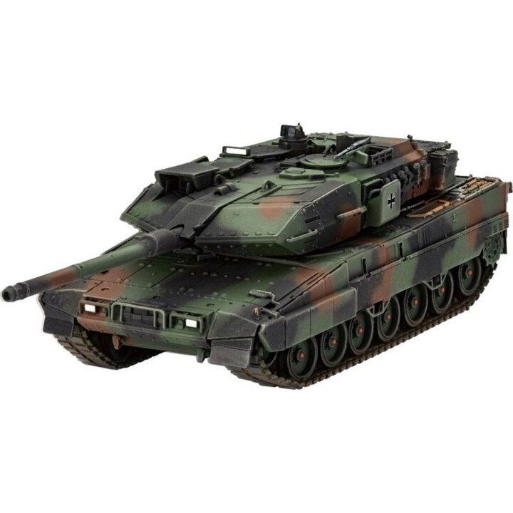 Revell 1/72 scale plastic model kit of the Leopard 2A7V tank