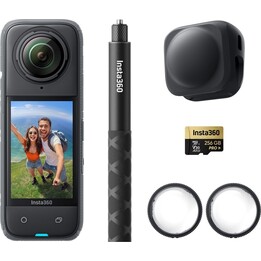 Insta360 X4 Adventure Bundle Camera Set black