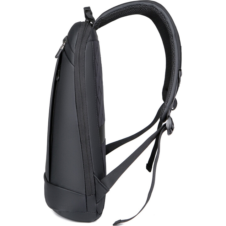 Sponge Thinbag backpack 15,6" black