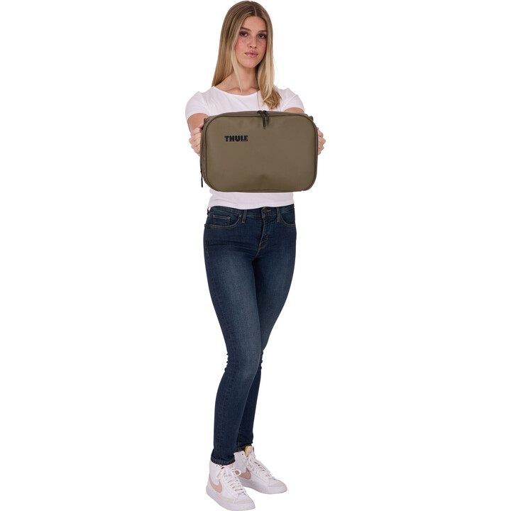 Thule 5219 Chasm Large Gear Cube Deep Khaki