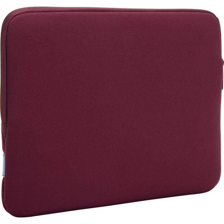 Funda Case Logic 5430 Reflect para MacBook de 13 pulgadas REFMB-113A, color rojo matizado.