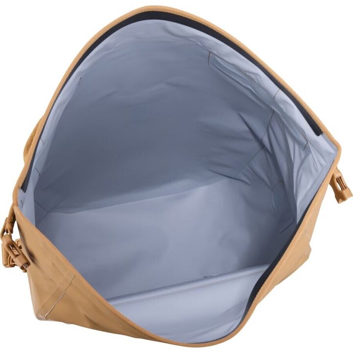 Borsa laterale Thule 5478 Shield da 22 litri con sistema di chiusura InLock, colore arancione polveroso.