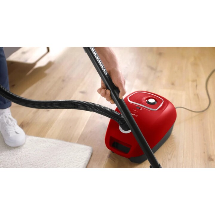 Aspirador de pó Bosch BGB41PET1, 4 litros, cilindro, seco, 700 W, com saco para pó.