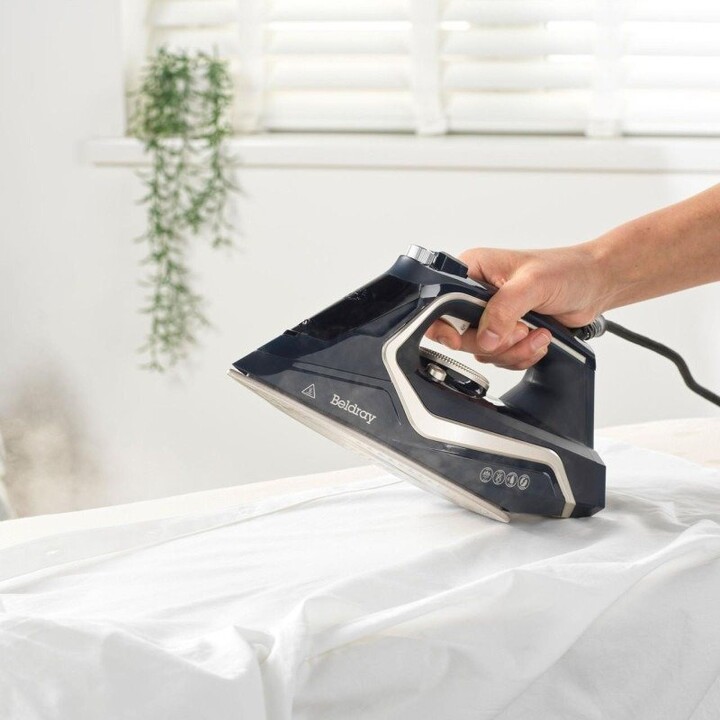 Beldray BEL01980VDE Ultra Sleek 2600 W