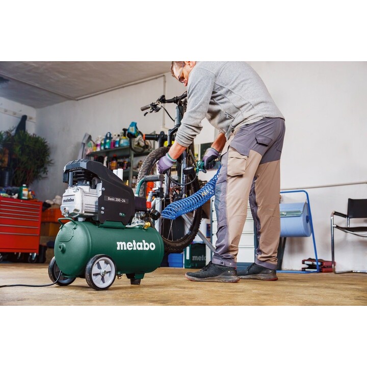 Metabo 601522000 Basic 200-24 Compressor in box
