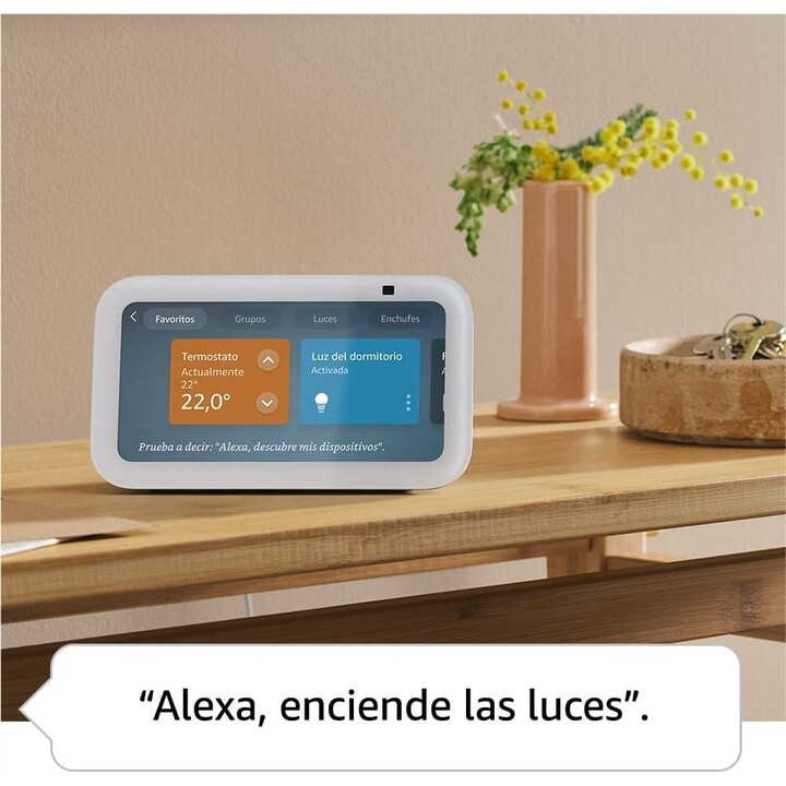 Amazon Echo Show 5 (3rd generation) in Cloud Blue with Alexa