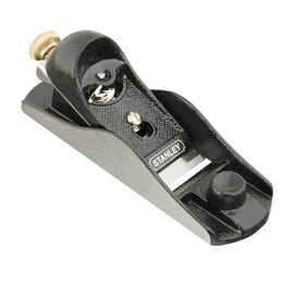 Pialla manuale Stanley 1-12-220 con spazzola Counter-Grip da 4 cm